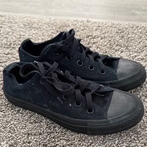 Converse Low Top Black Sneakers